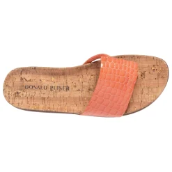 Donald Pliner FIFI Coral