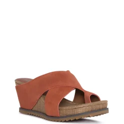 Donald Pliner SISU Terracotta