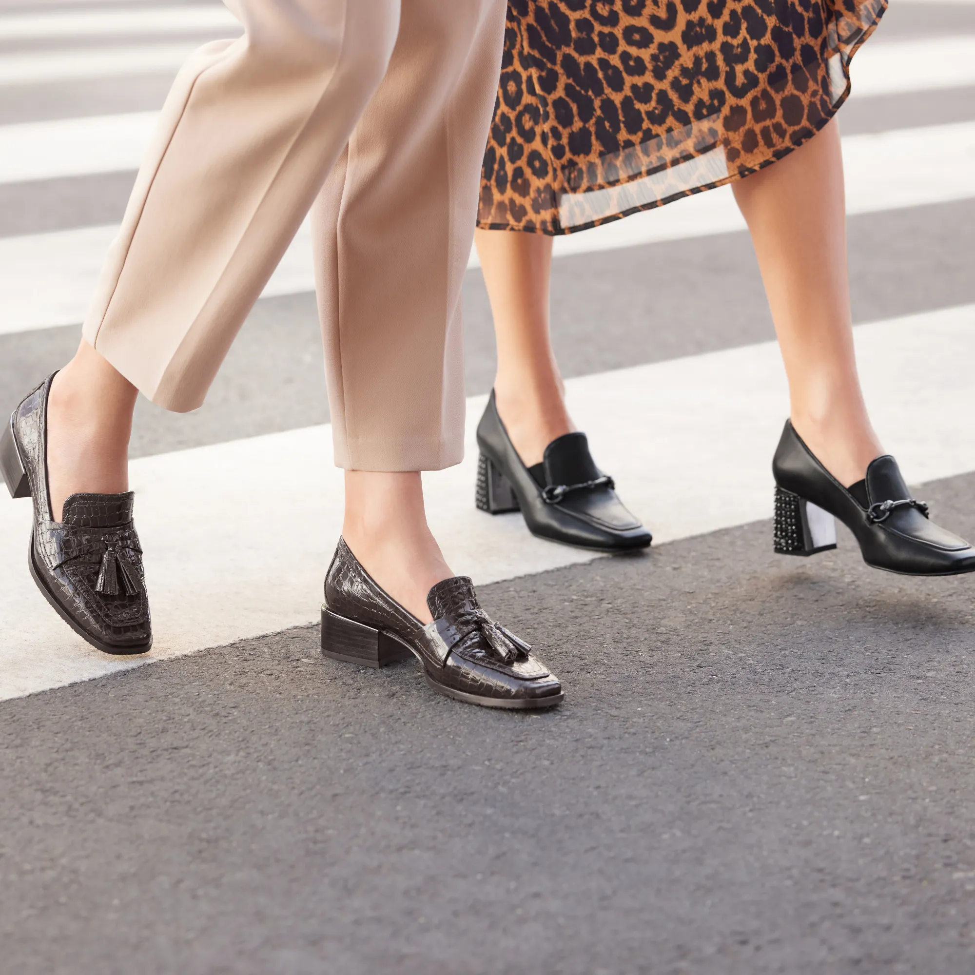 Online Donald Pliner WHITNEY Black Studded